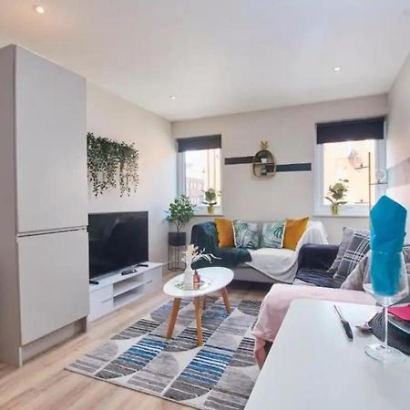 Beautiful 1 Bedroom Flat In Leeds - Sleeps 4 Esterno foto