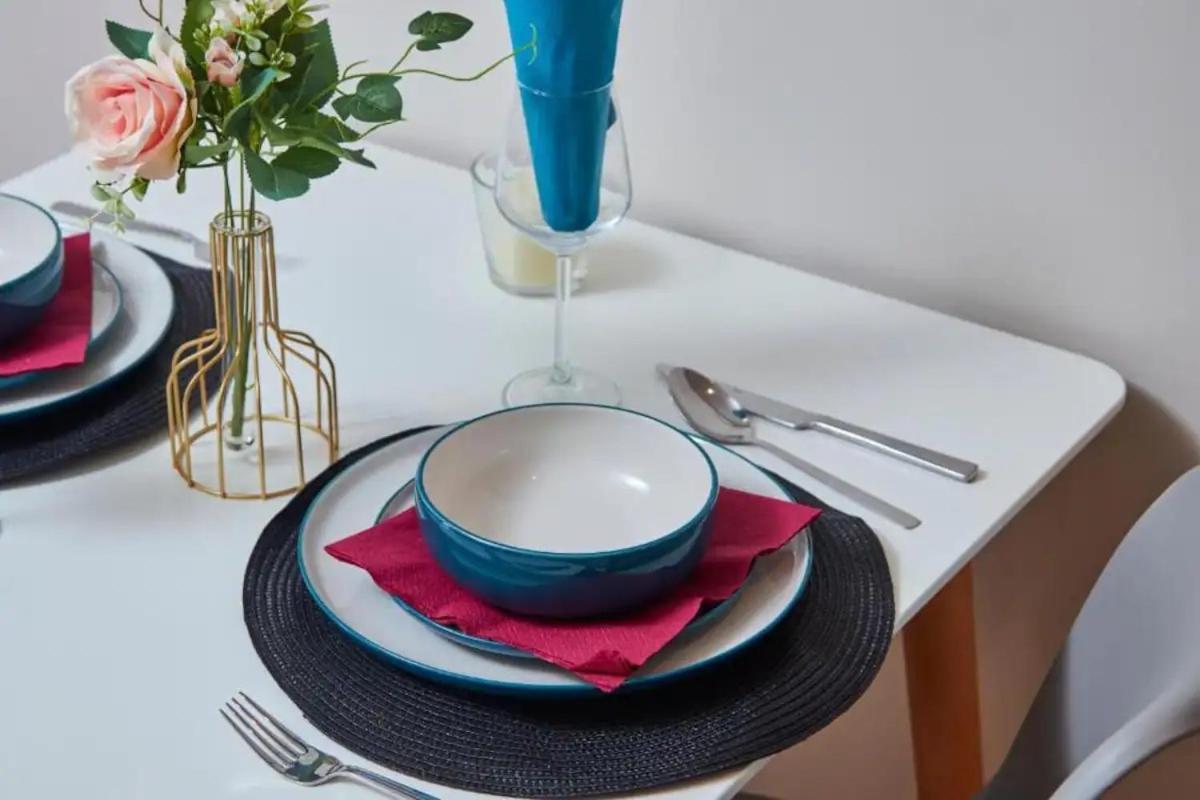 Beautiful 1 Bedroom Flat In Leeds - Sleeps 4 Esterno foto